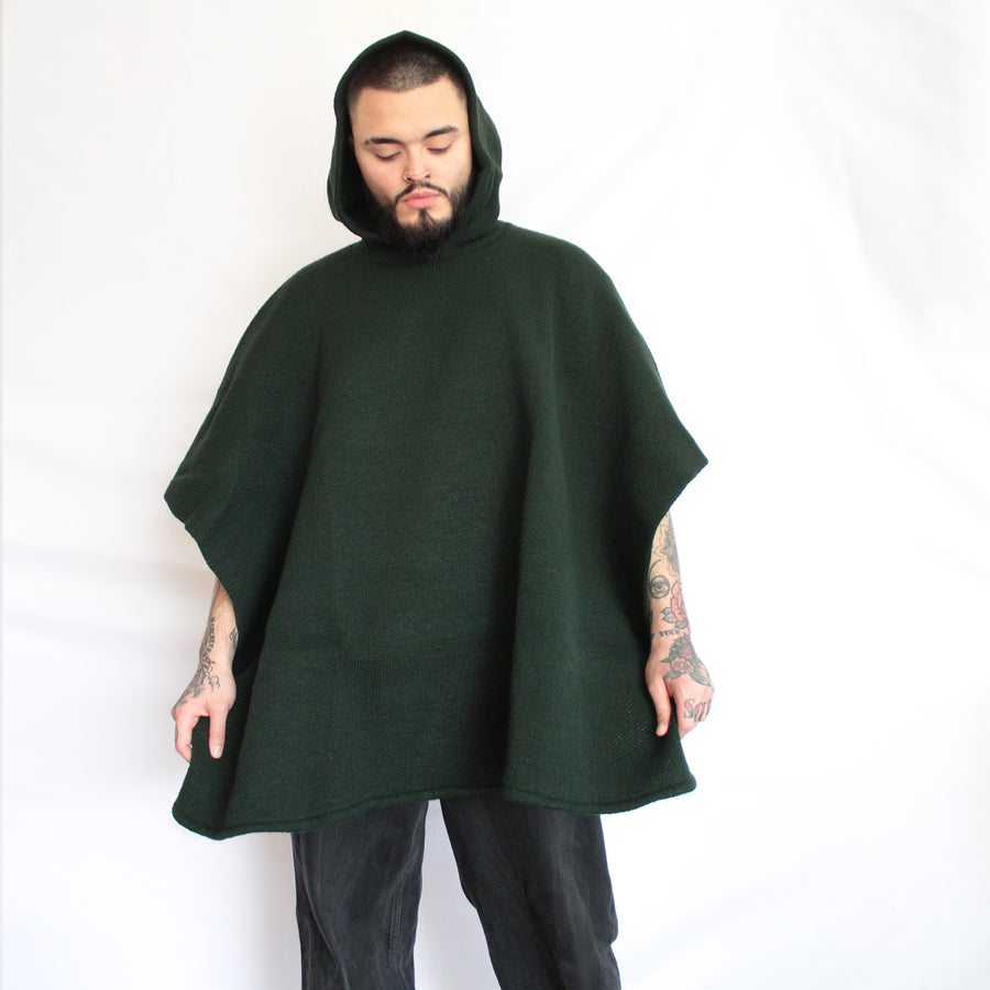 Poncho Esencial - Capucha